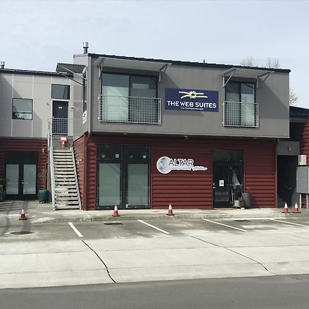 The Web Suites 星期五港 外观 照片